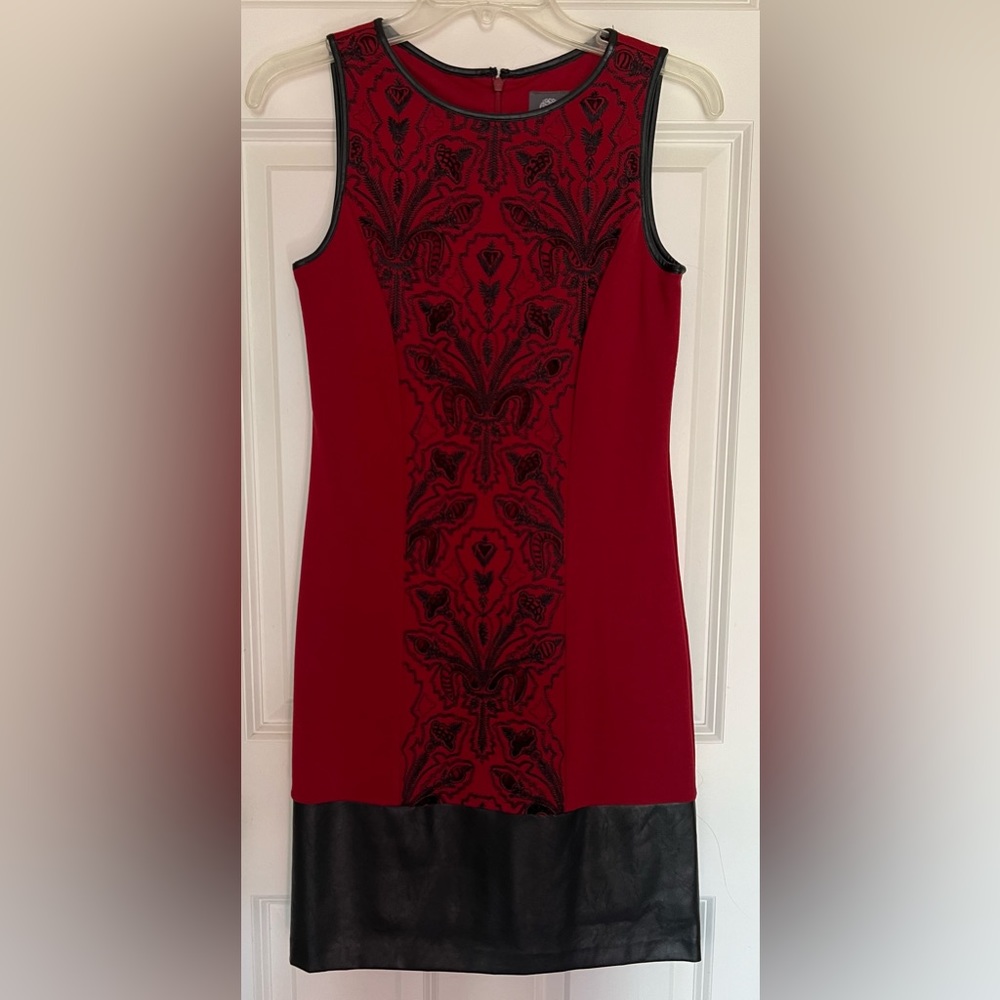 Vince Camuto Dress